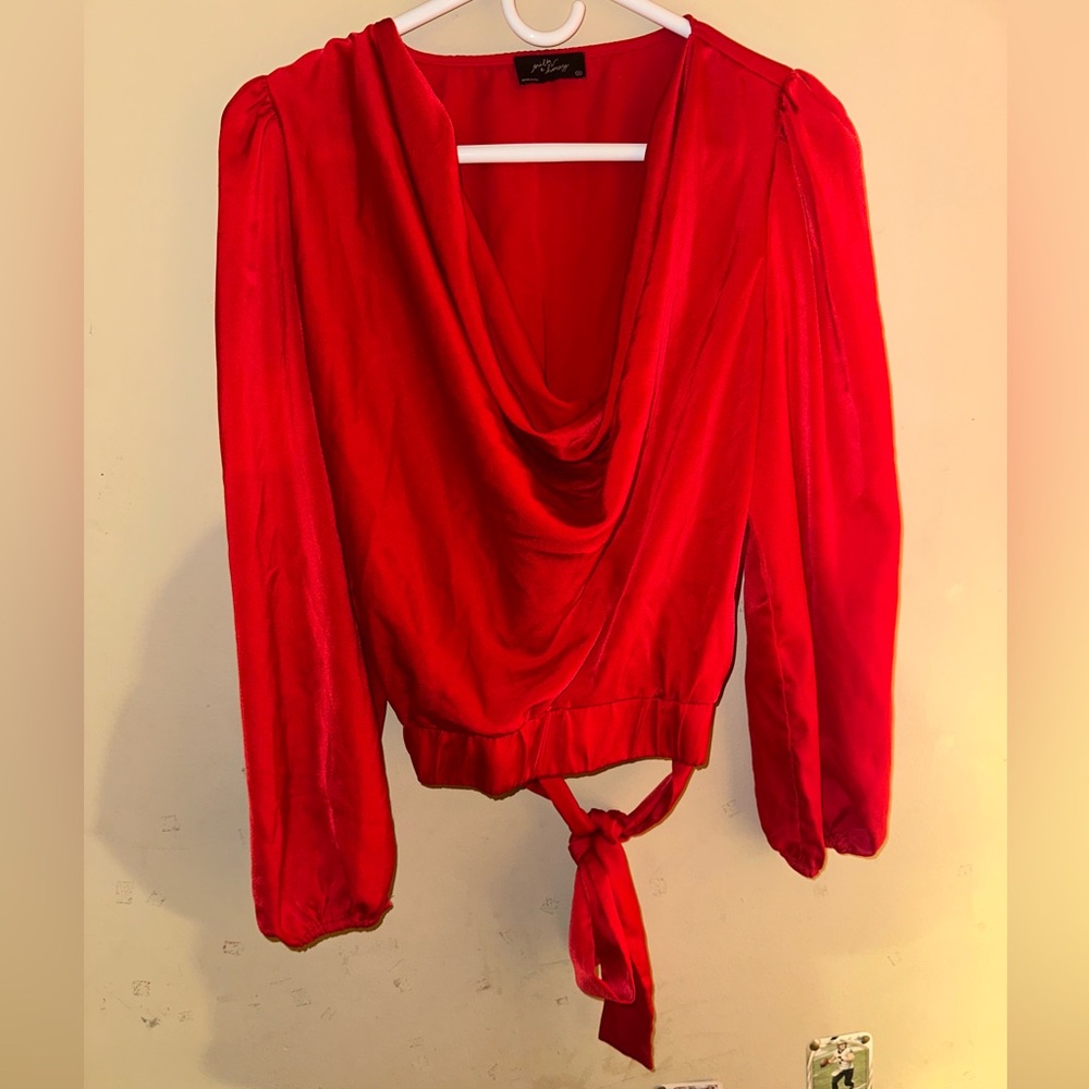 Red Long Sleeved Fun Top ✨